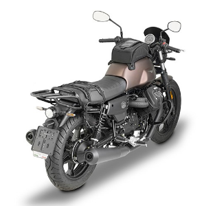 givi corium side bag harness on bike-613